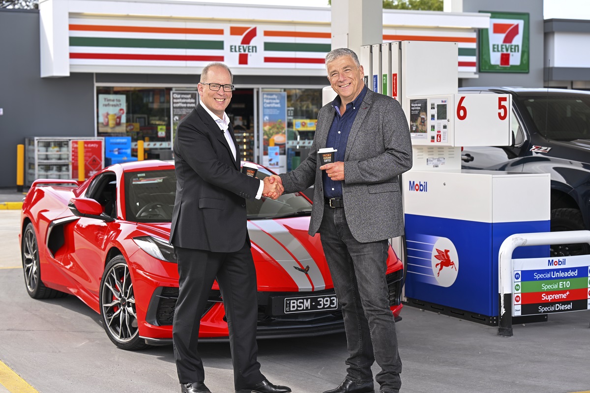 Mobil and 7-Eleven sign 11-year partnership extension